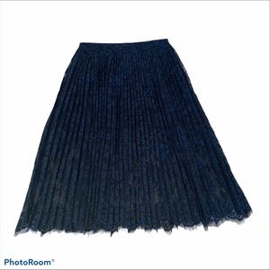 H&M lace knee length pleat navy skirt size 6